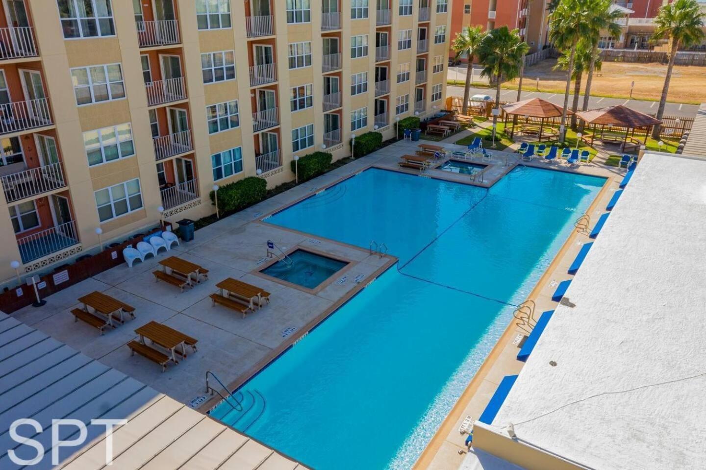 Beach Access Condo With Pool, Hot Tub Area & Bbq - Gulfview I - Unit 213 Саут-Падре-Айленд Екстер'єр фото